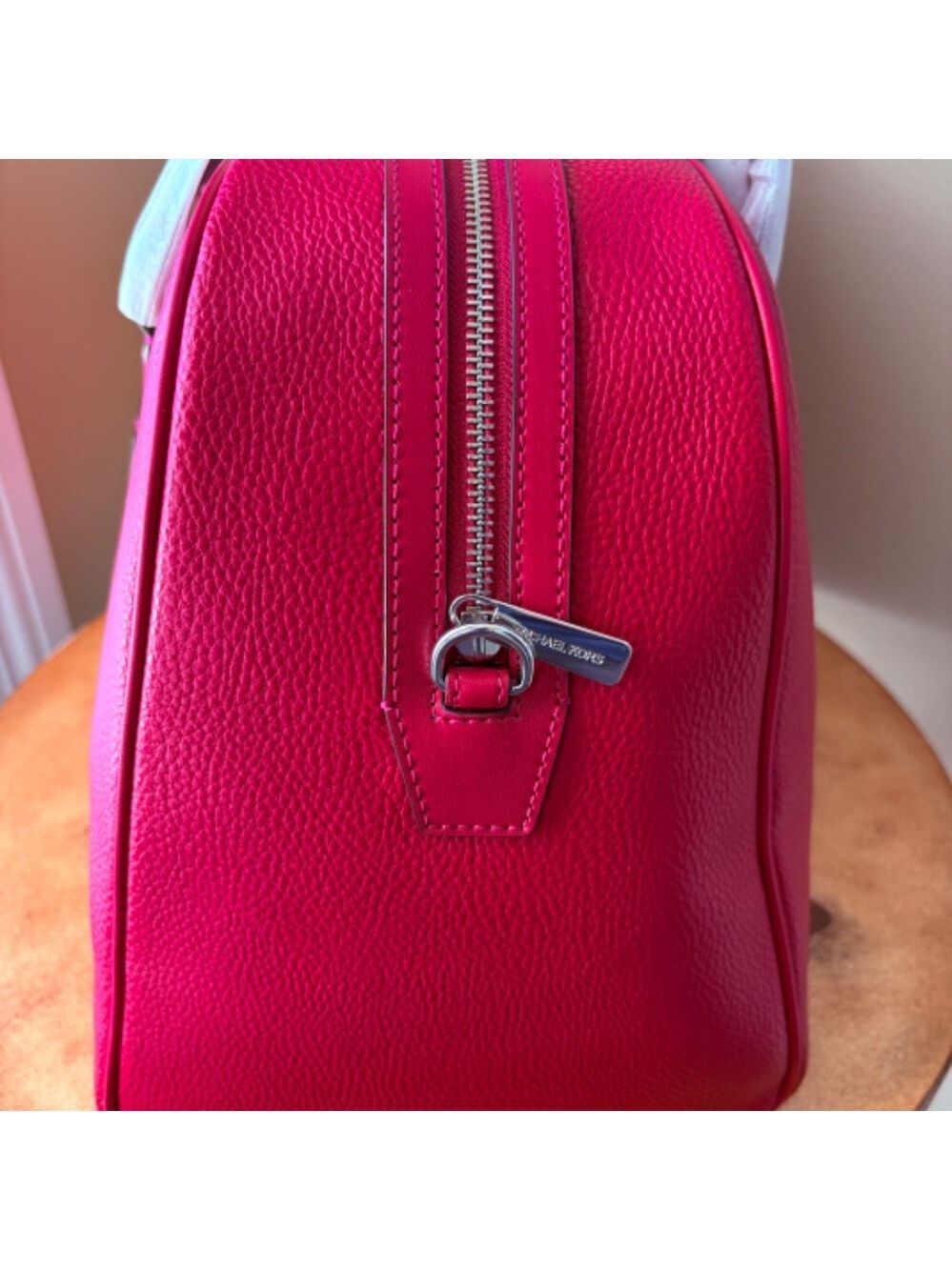 Jet Set Travel Extra-Large Weekender Bag DK Raspberry - Picture 4 of 14